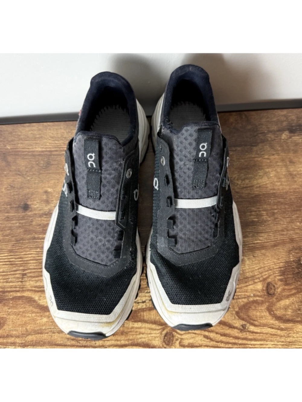 On Cloudultra 2 All Terrain Running Shoes Women's Size 7.5 Black White Helion - Picture 4 of 11